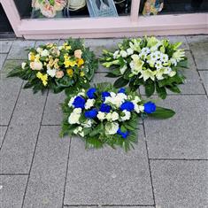 small single ended coffin spray